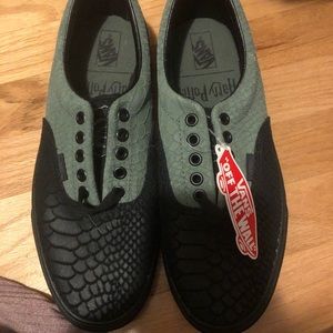 Slytherin ERA Vans